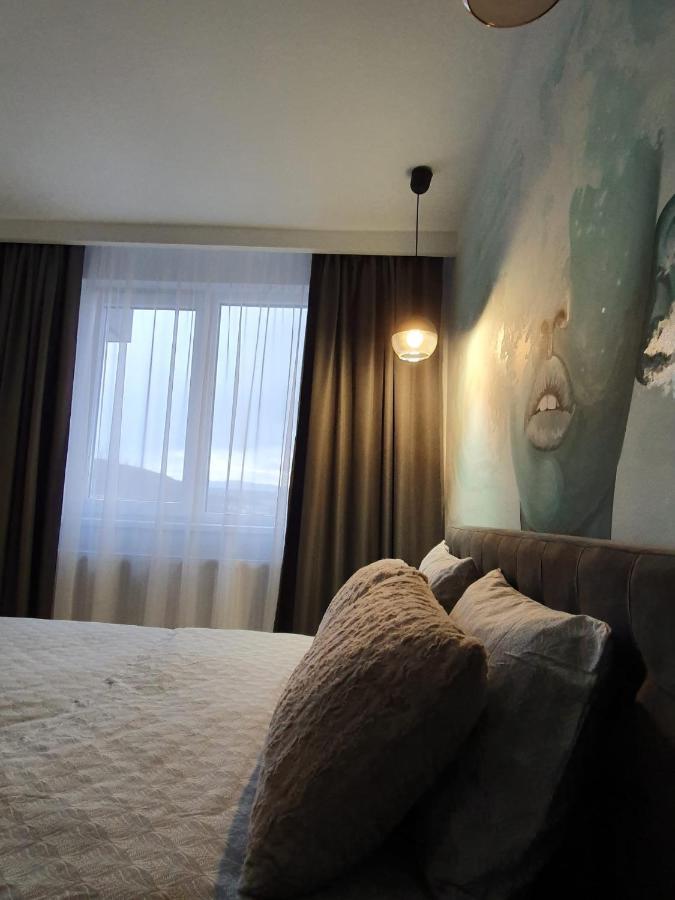 Discret Home Luxury Floresti  Luaran gambar